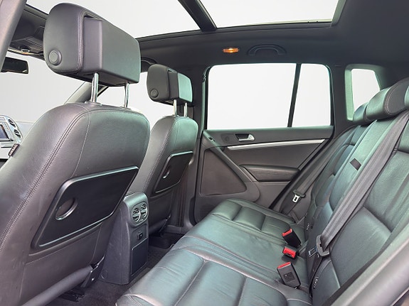 Volkswagen Tiguan 17 of 30
