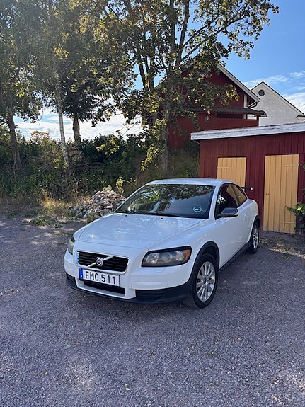 Volvo C30 2 of 4