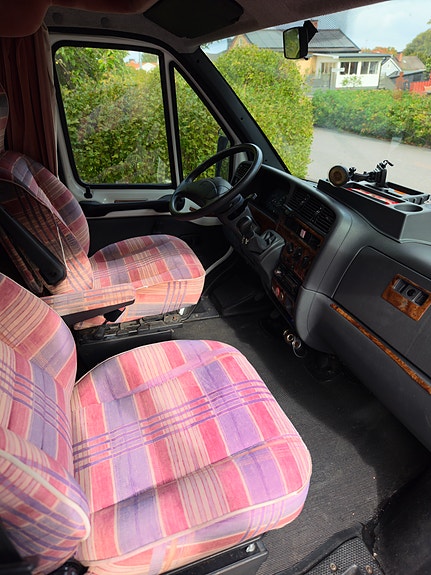 Swift Royale 590 7 of 14