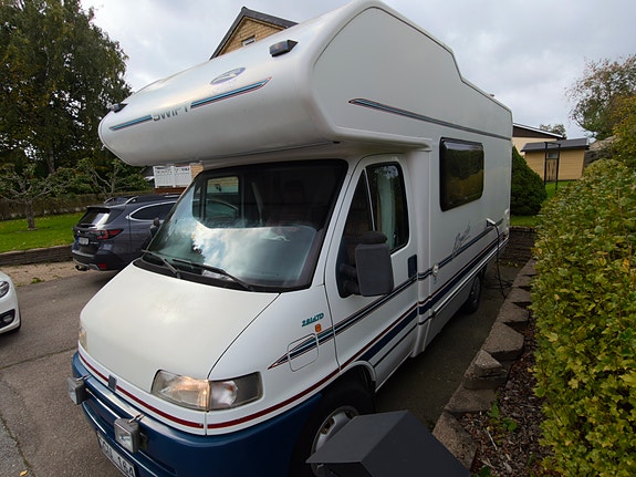 Swift Royale 590 5 of 14