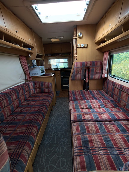 Swift Royale 590 13 of 14