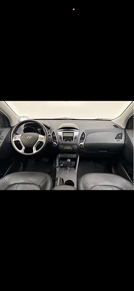 Hyundai ix35 4 of 12