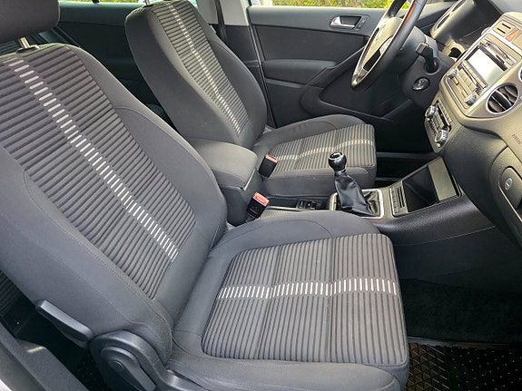 Volkswagen Tiguan 12 of 26