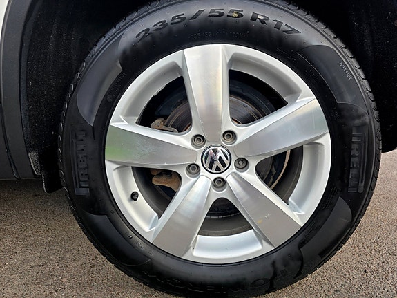Volkswagen Tiguan 25 of 26