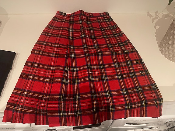 Product image 1 of 9