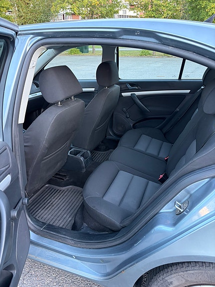 Skoda Octavia 9 of 11