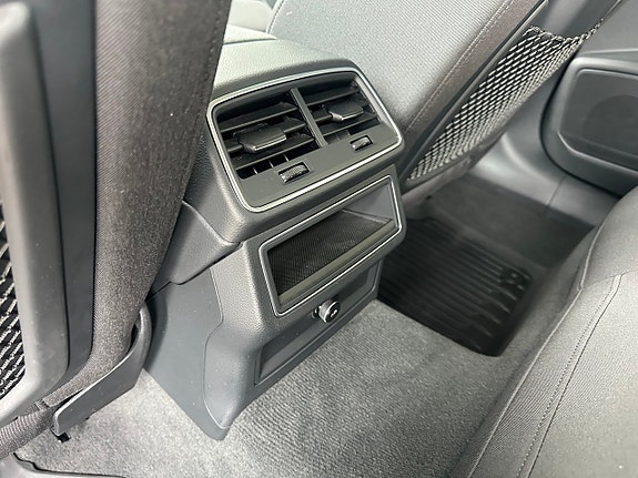 Audi A6 15 of 19