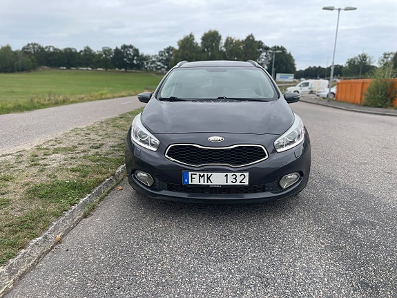 Kia Ceed 4 of 16