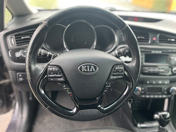 Kia Ceed 13 of 16