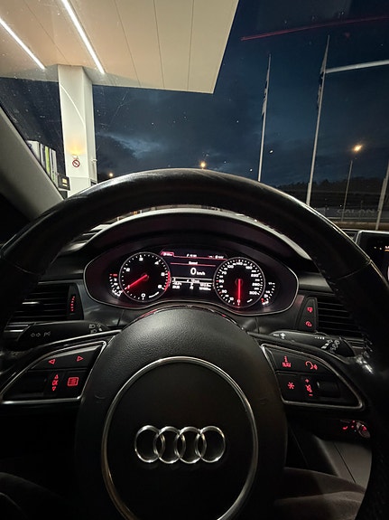 Audi A6 8 of 10