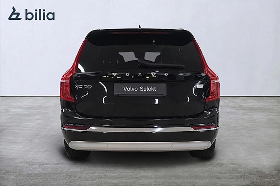 Volvo XC90 5 of 25
