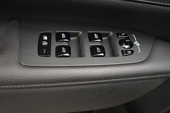 Volvo V90 Cross Country 11 of 22