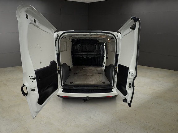 Fiat Doblo 12 of 28