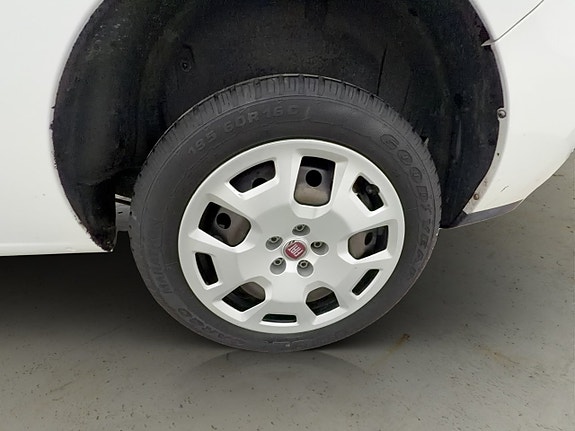 Fiat Doblo 26 of 28