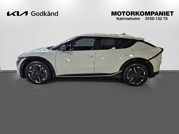 Kia EV6 4 of 17