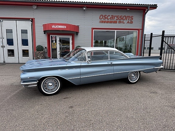 Buick Invicta 6 of 30