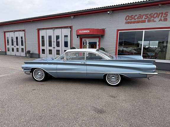 Buick Invicta 7 of 30