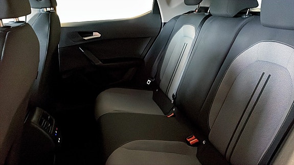 Seat Leon 11 of 12