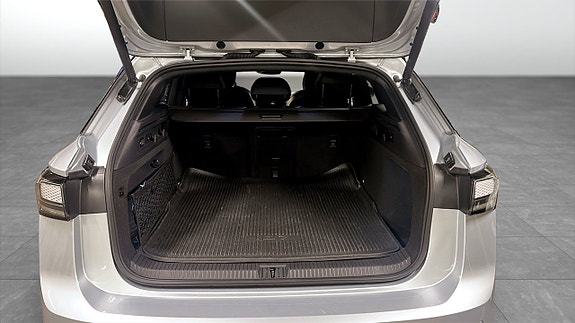 Volkswagen ID.7 12 of 12
