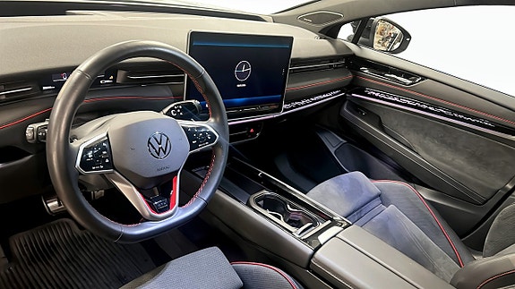 Volkswagen ID.7 7 of 12