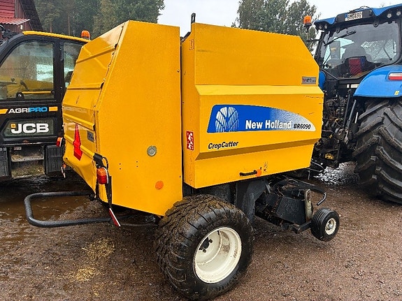 New Holland BR 6090 RC 2 of 12