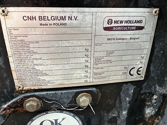 New Holland BR 6090 RC 11 of 12