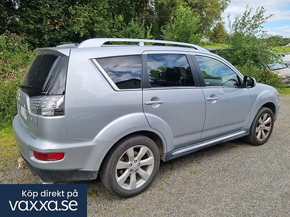 Mitsubishi Outlander 4 of 30