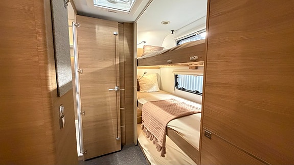 Adria Adora 753UK 13 of 19