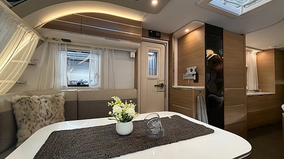Adria Adora 753UK 6 of 19