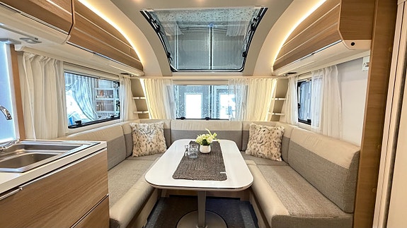 Adria Adora 753UK 3 of 19