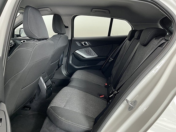BMW 120 11 of 14
