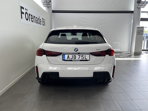 BMW 120 12 of 14