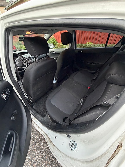 Hyundai i20 3 of 4