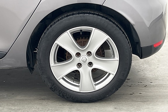 Renault Clio 4 of 11