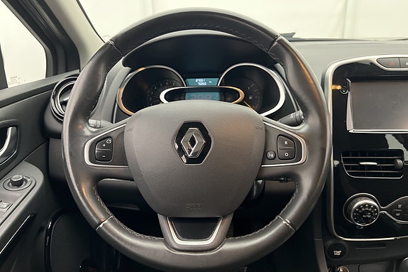 Renault Clio 11 of 11