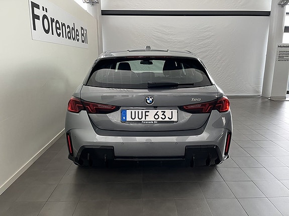 BMW 120 12 of 14