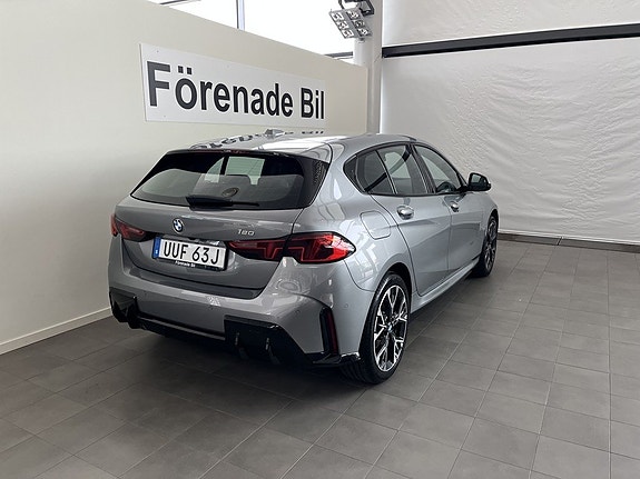 BMW 120 13 of 14