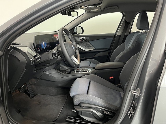 BMW 120 5 of 14