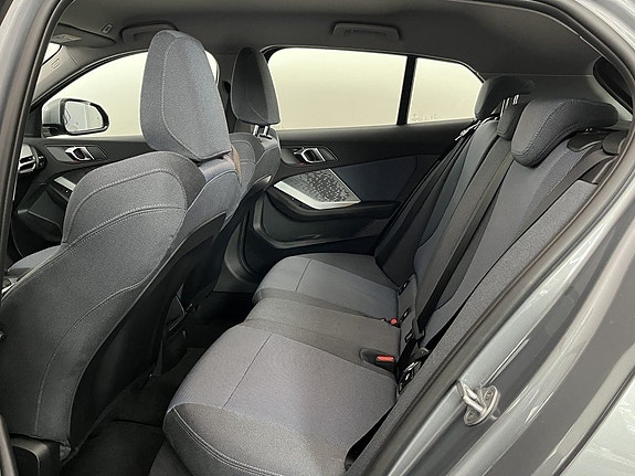 BMW 120 11 of 14