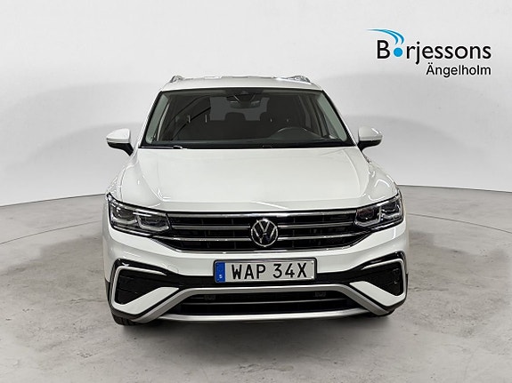 Volkswagen Tiguan Allspace 5 of 13