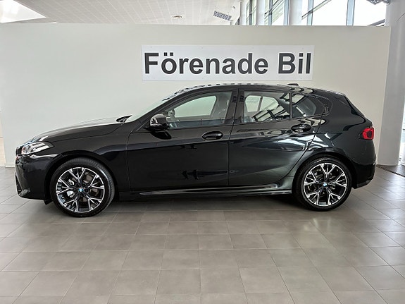 BMW 120 3 of 14