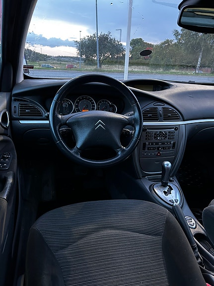 Citroen C5 7 of 10
