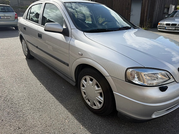 Opel Astra 7 of 8