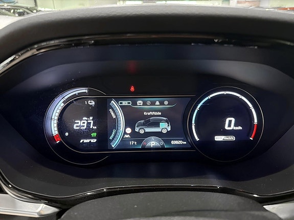 Kia e-Niro 10 of 14