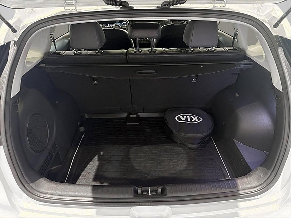 Kia e-Niro 14 of 14
