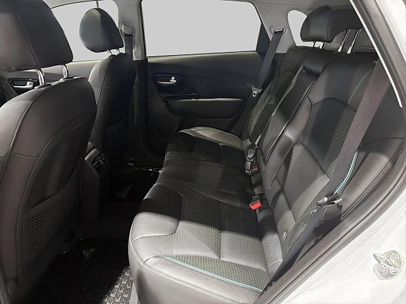 Kia e-Niro 9 of 14