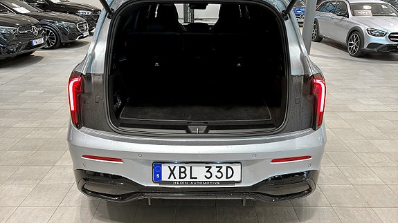 Mercedes-Benz GLB250+ 6 of 26