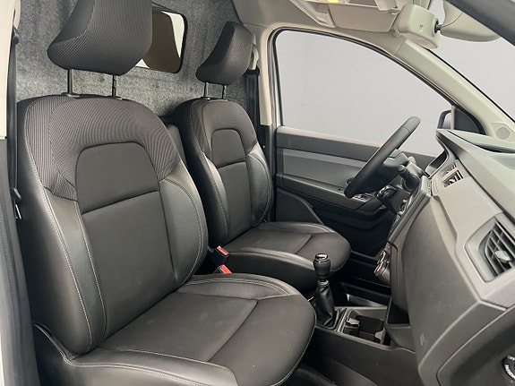 Renault Kangoo 24 of 29