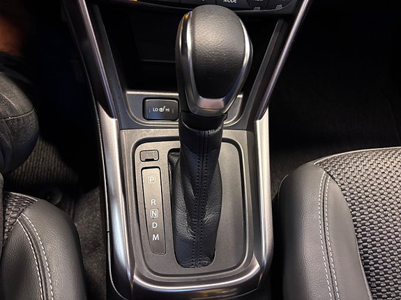 Suzuki S-Cross 13 of 17