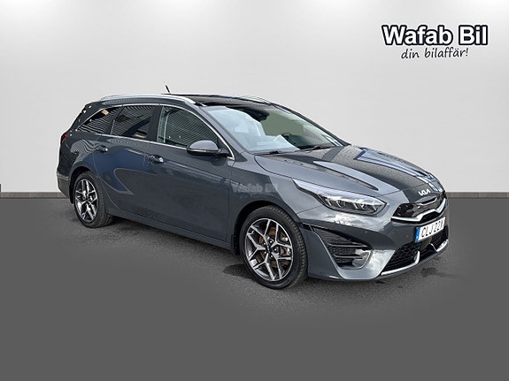 Kia Ceed 3 of 23
